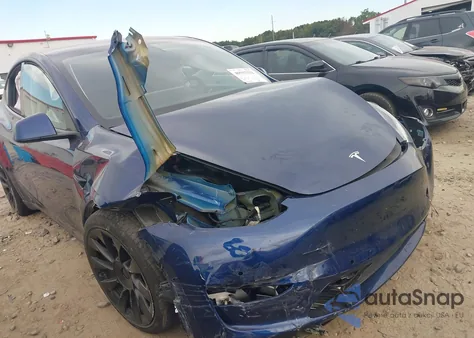 2022 Tesla Model Y Long Range Dual Motor All-Wheel Drive из США, поврежденный, VIN 7SAYGAEE6NF515816